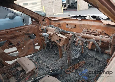 2017 Nissan Rogue S z USA, uszkodzony, nr VIN KNMAT2MT2HP509635